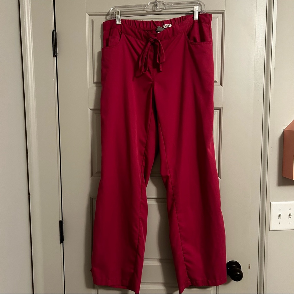 Grey’s Anatomy scrub pants size M